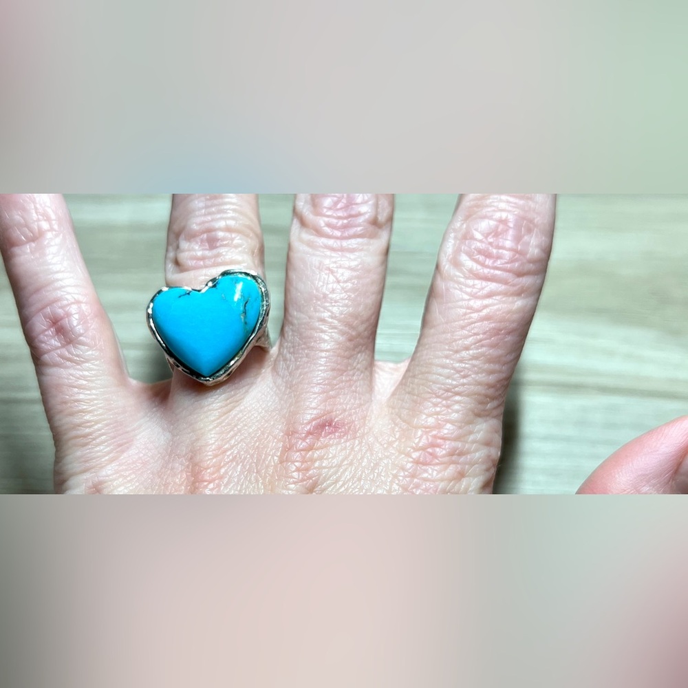Designer Peyote Bird Square Sterling Silver Turquoise Heart Ring, Size 4.5 - Picture 8 of 10